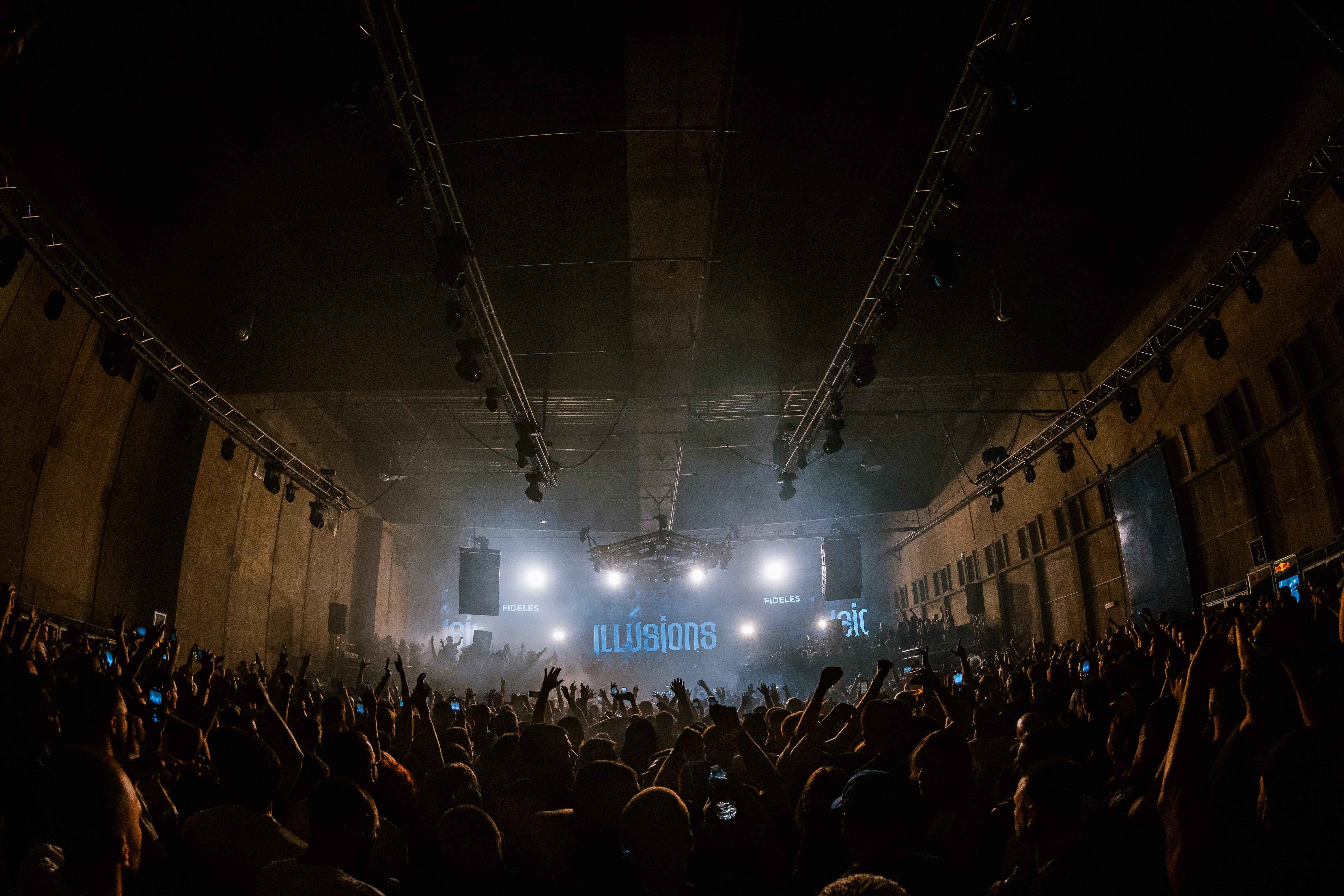 ILLUSIONS-by-EDGE-102