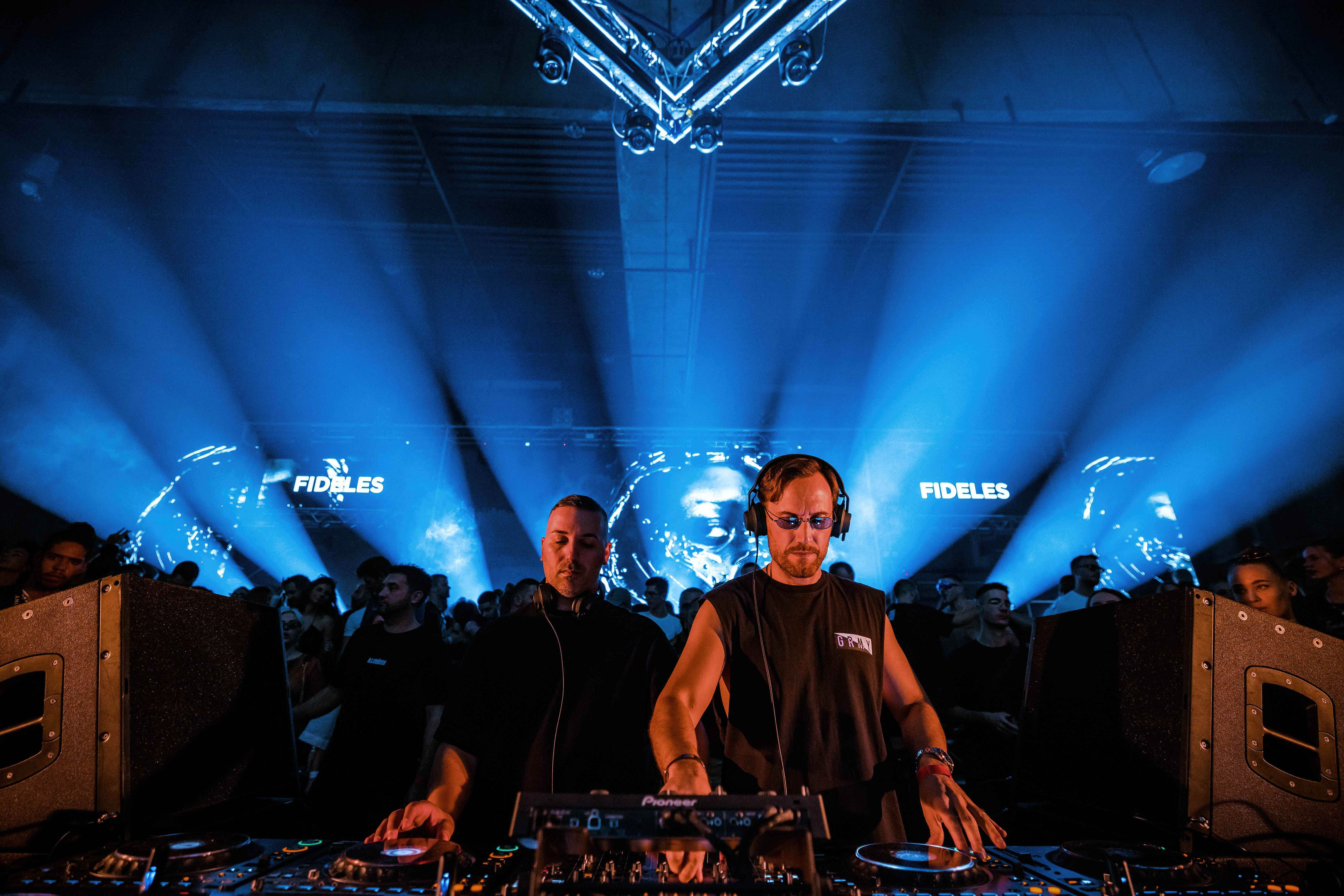 ILLUSIONS-by-EDGE-136