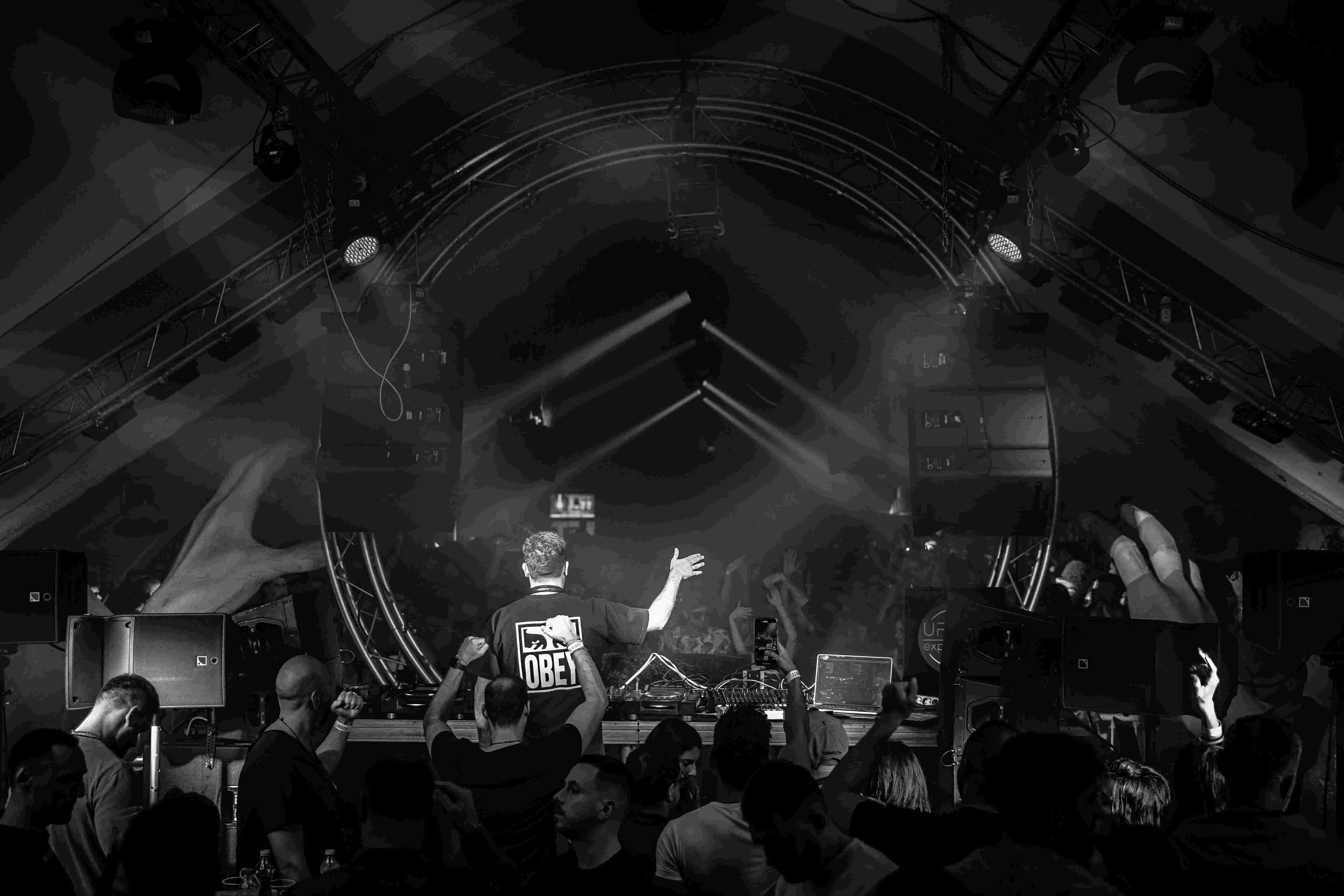 ILLUSIONS-by-EDGE-41-min