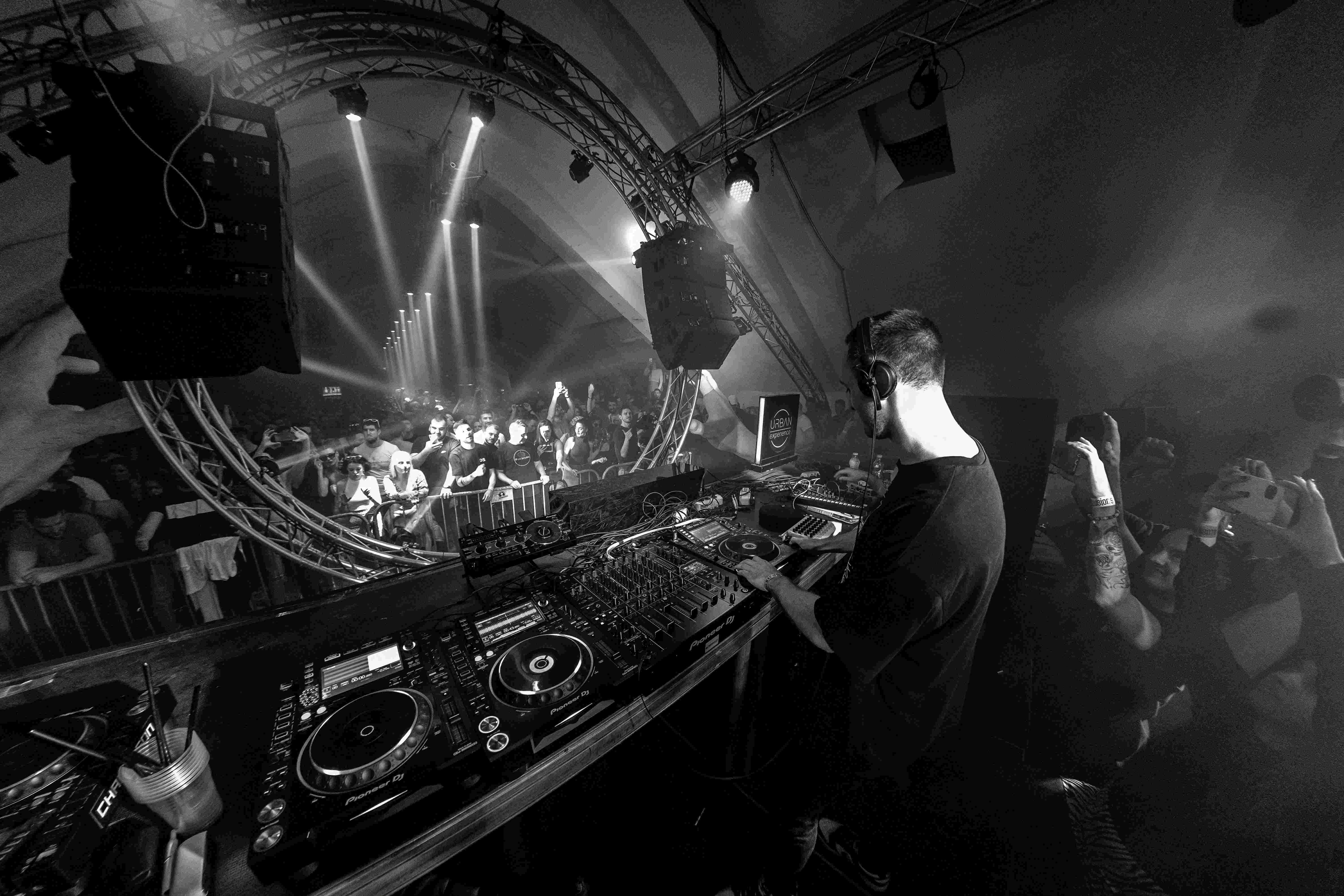 ILLUSIONS-by-EDGE-56-min