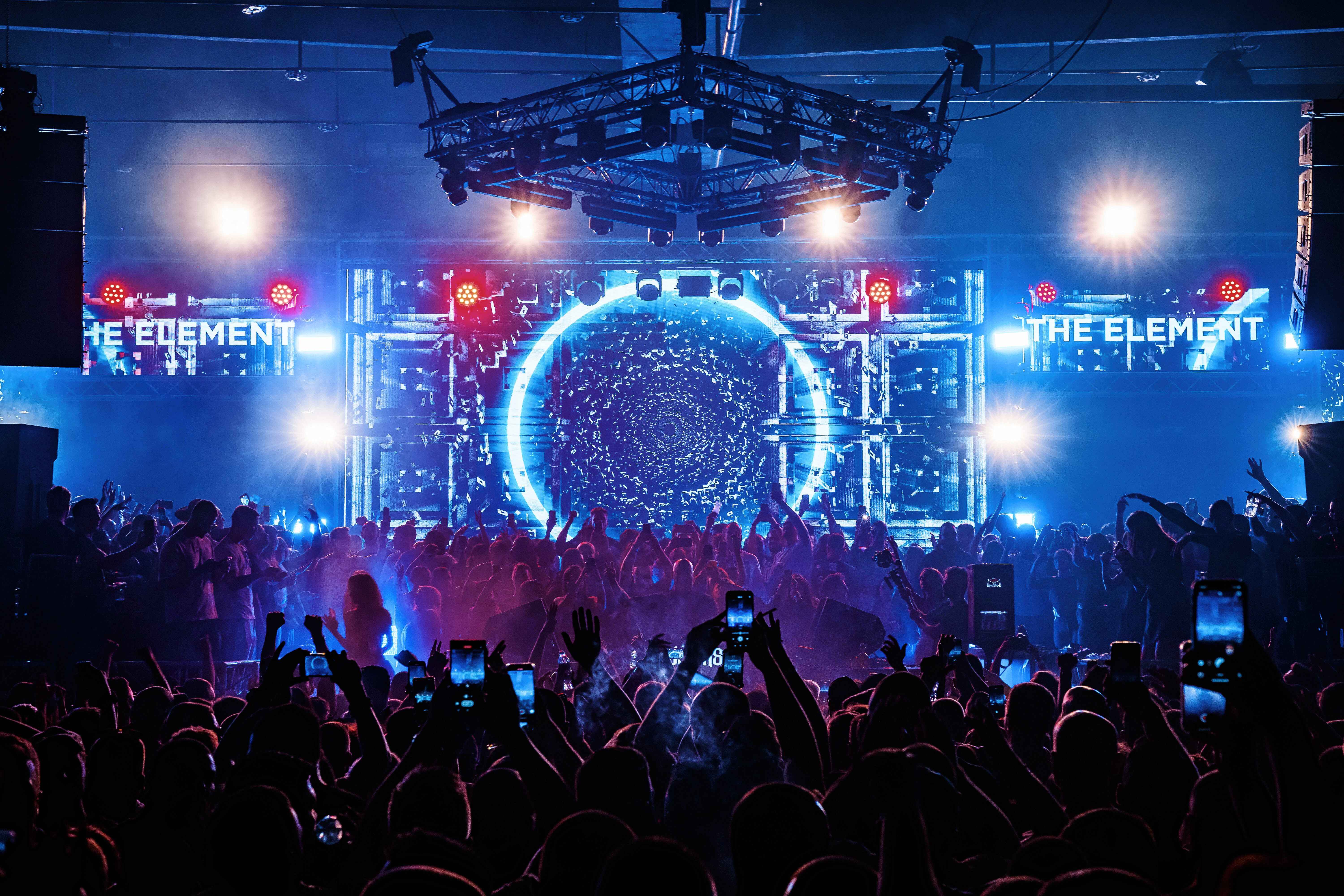 ILLUSIONS-by-EDGE-60