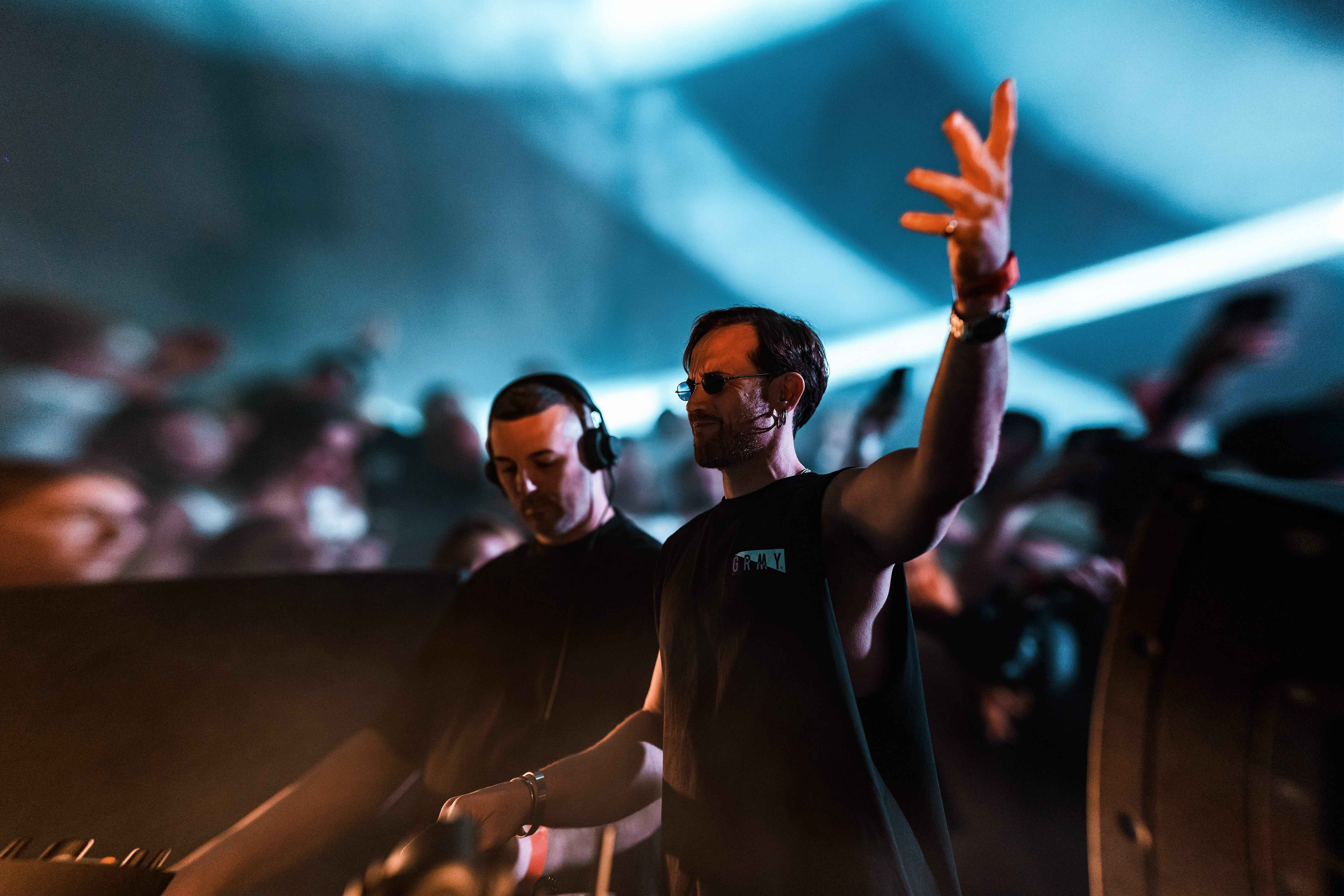 ILLUSIONS-by-EDGE-87